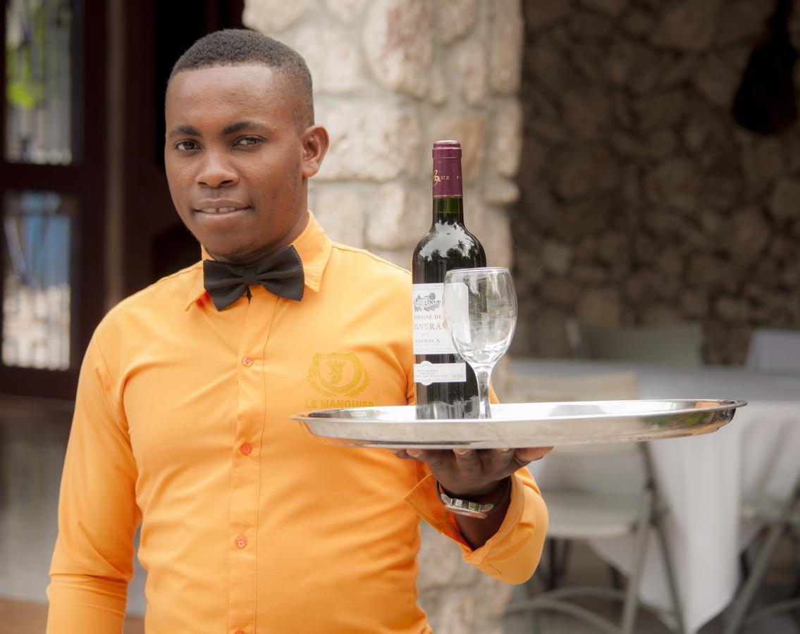 Les Cayes Hotel Le Manguier חדר תמונה